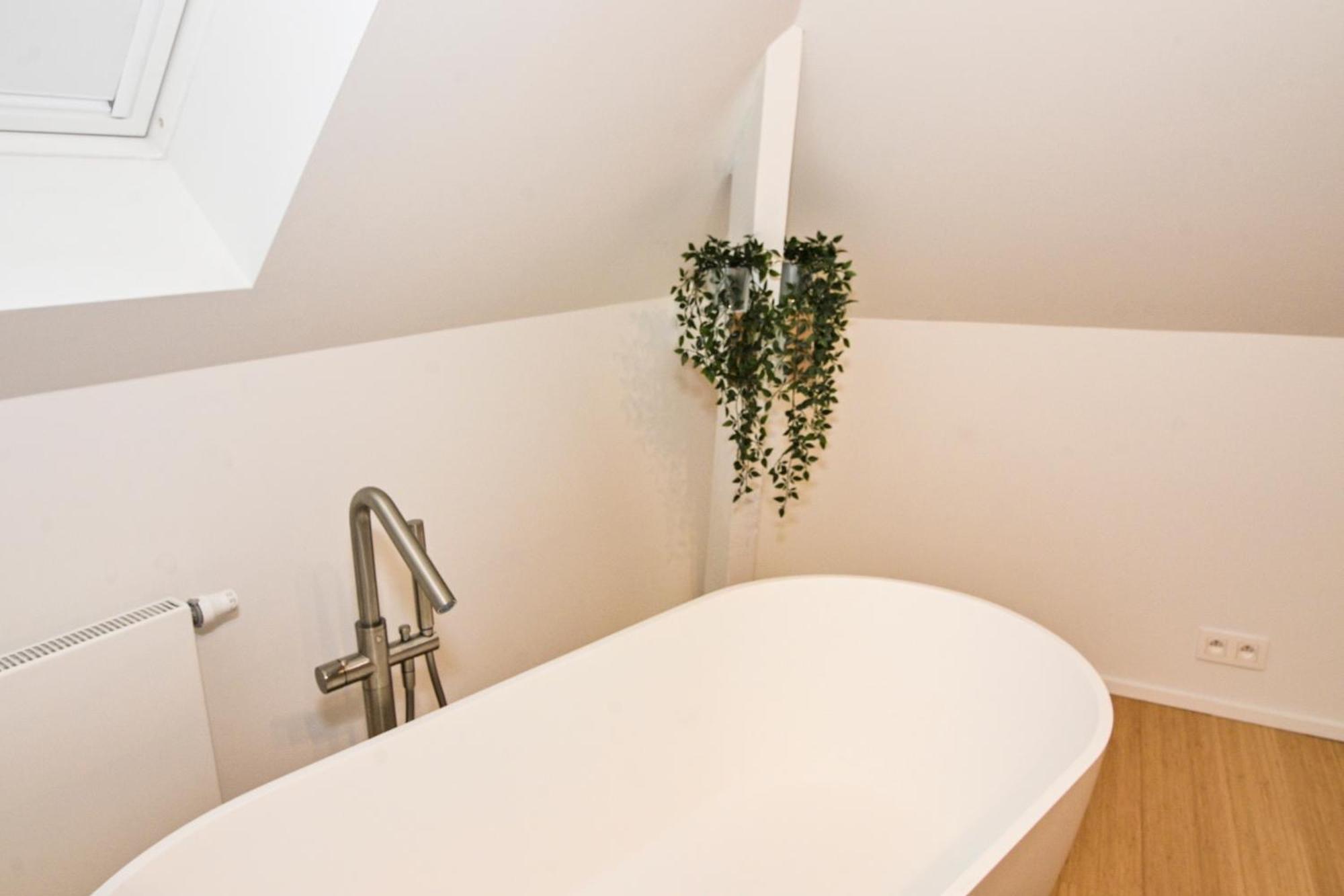 Family Duplex Getaway - Perfectly Positioned For City Adventures 브뤼셀 외부 사진